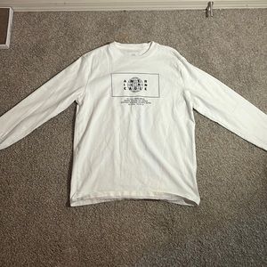 American Eagle Long Sleeve